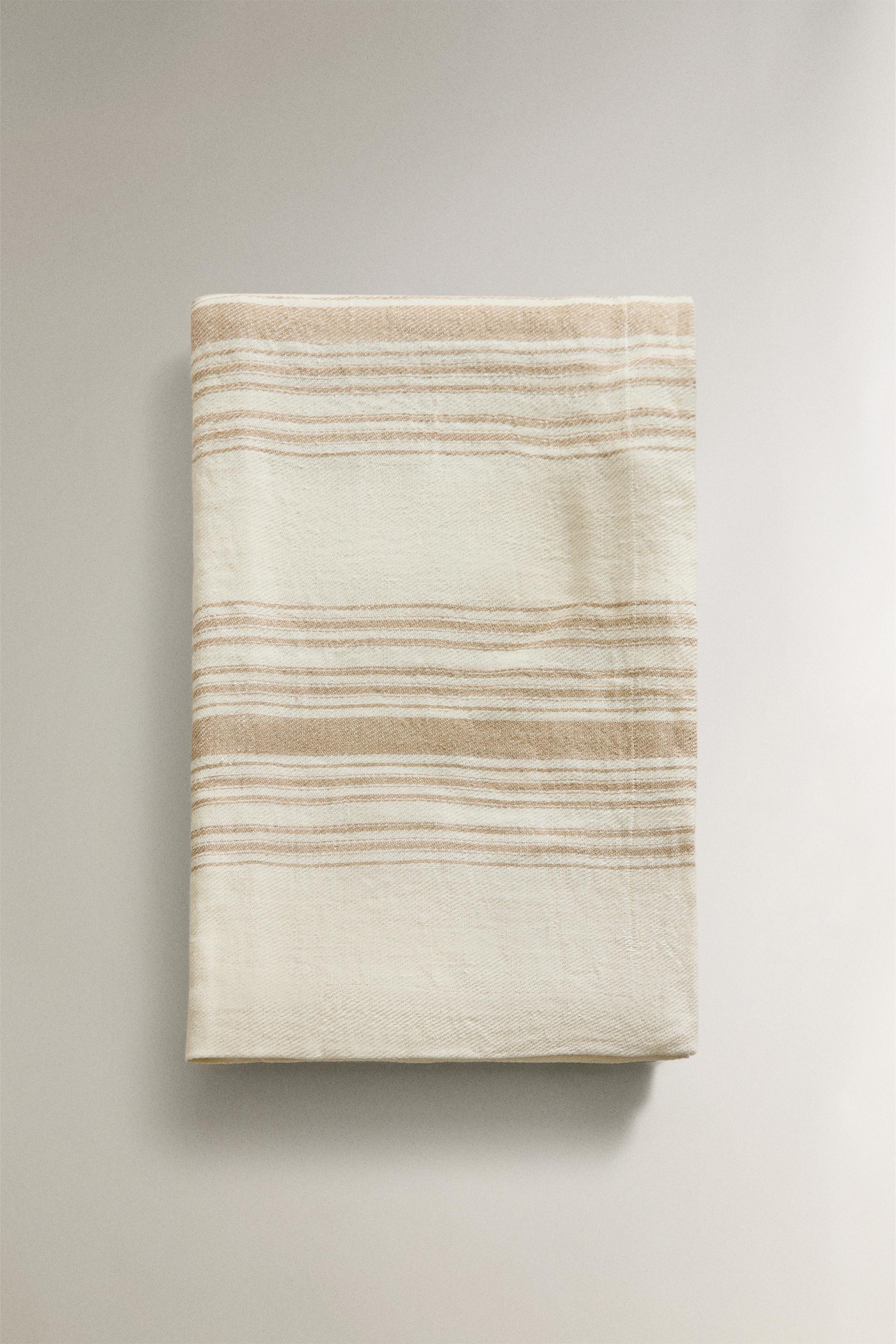 EXTRA-LARGE STRIPED LINEN BLANKET